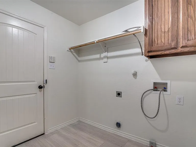 2153 Colby Ln #2153 — Photo 12