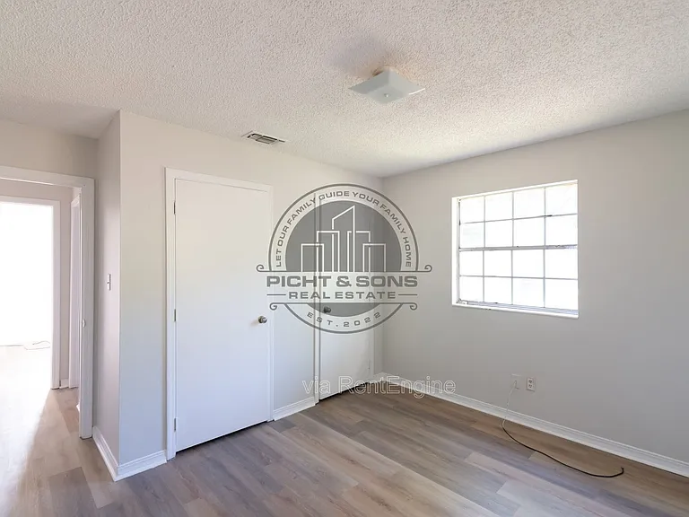 3216 Jim Lee Rd #2-A — Photo 8