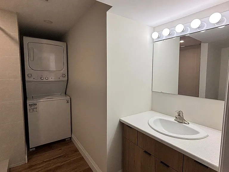 115 Speedvale Ave W #BASEMENT — Photo 9