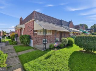 2131 Oakmont St, Philadelphia, PA 19152