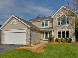 428 Farmhill Cir, Wauconda, IL 60084