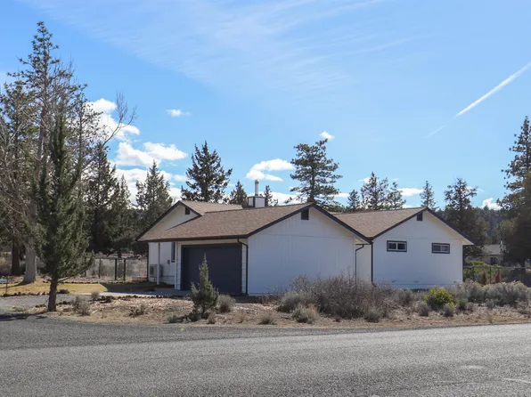 15707 Lakeside Dr, Weed, CA 96094