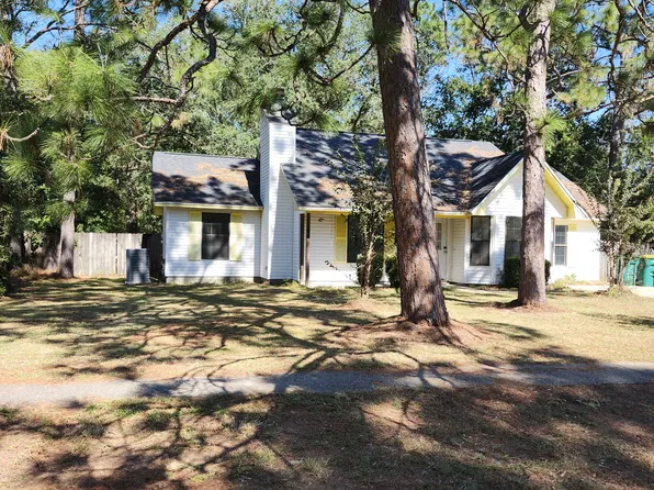 417 Brown Pl, Crestview, FL 32539