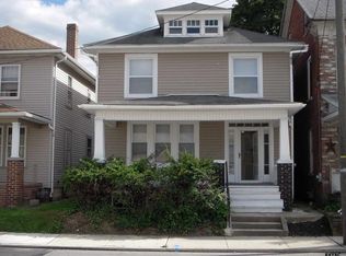 719 York St, Hanover, PA 17331