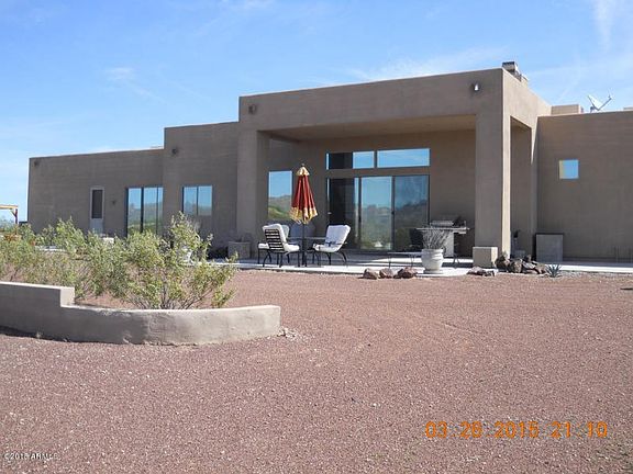 3rd image of 55127 W Pima St