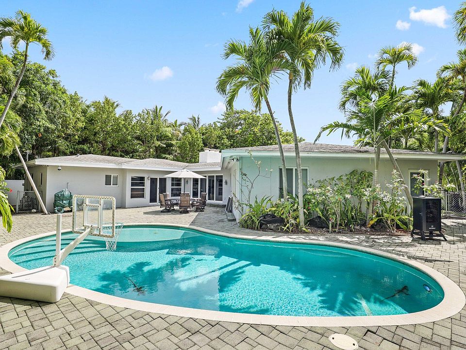 1st image of 1313 SEABREEZE Boulevard #B