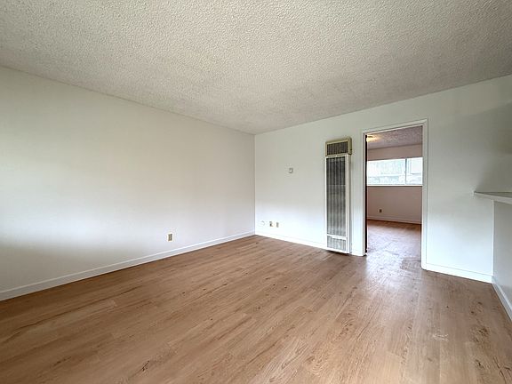 3rd image of 1208 Palm Ave #3