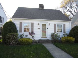 169 Knollwood Ave, Cranston, RI 02910