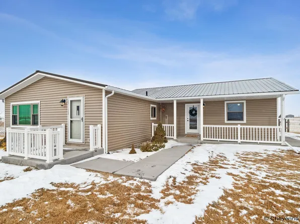 3970 Paradise Rd, Carpenter, WY 82054