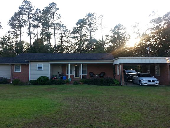 CARPORT & PORCH