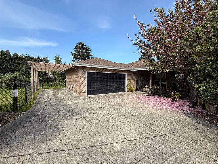 28811 Sound View Dr S — Photo 3