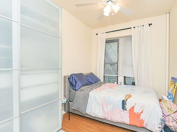 3rd image of 270 E 78th St APT 14