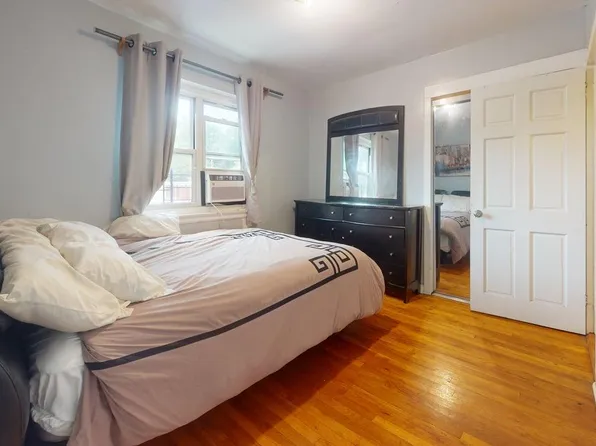 150-20 Jewel Avenue image 20 of 26