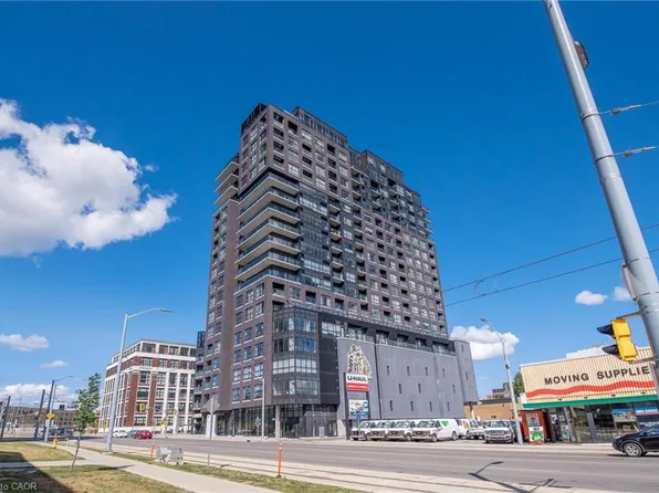 1 Victoria St S #1807, Kitchener, ON N2G 0B5