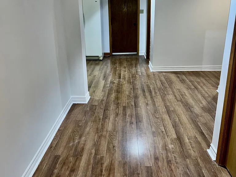 121 Jackman Cres — Photo 9