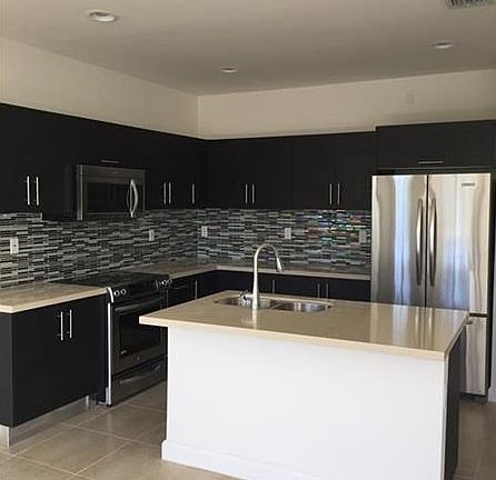2nd image of 10330 NW 70th Ter #0