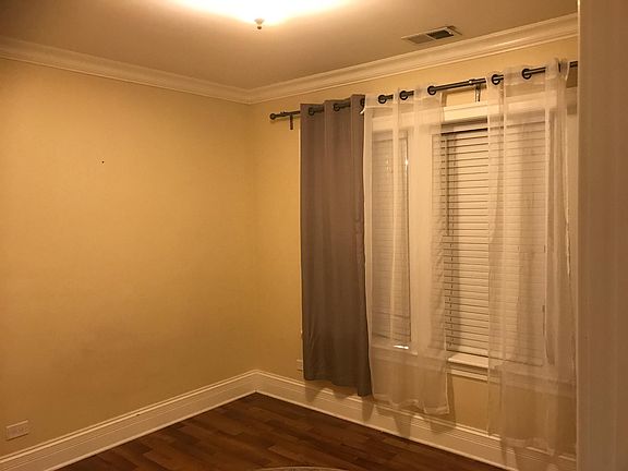 3rd image of 6453 N California Ave