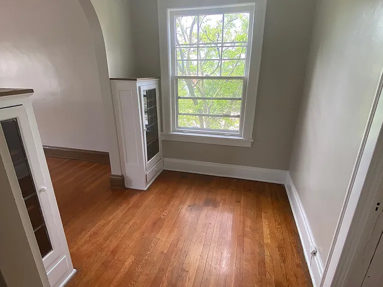1689 Eddington Rd — Photo 14