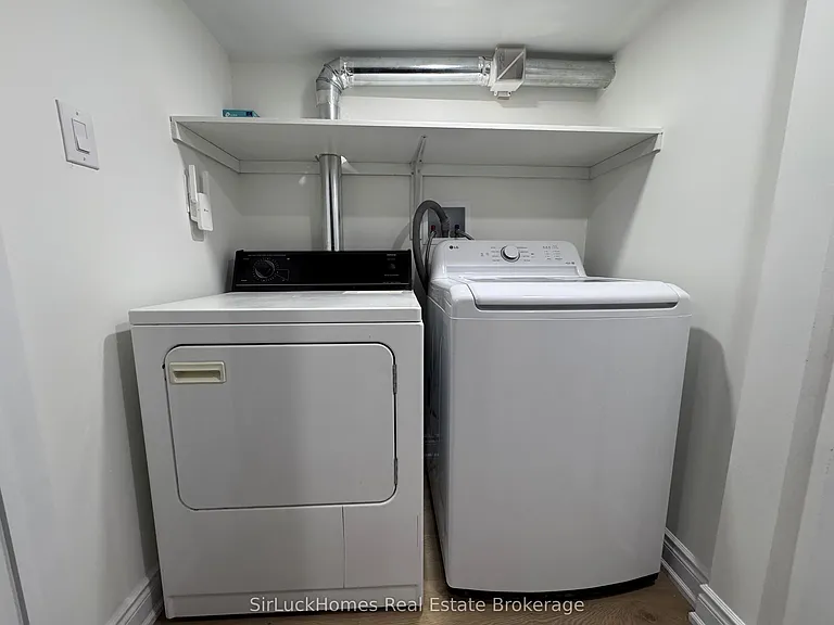 78 Starhill Cres — Photo 11