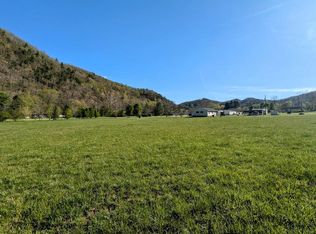 Flick Dr, Shawsville, VA 24162