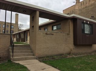 7346 N Winchester Ave #A, Chicago, IL 60626