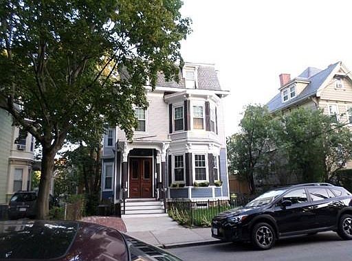 3rd image of 50 Perrin St