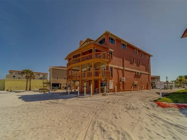 17606 Lee Ave, Redington Shores, FL 33708