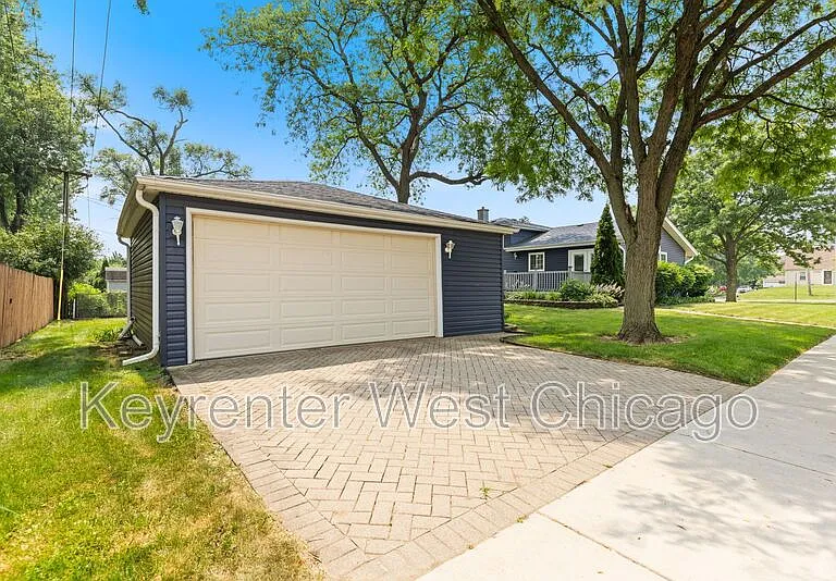 1003 S Finley Rd — Photo 27