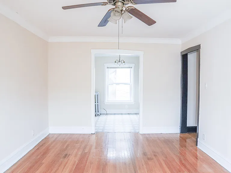 4043 W Melrose St #1S — Photo 1
