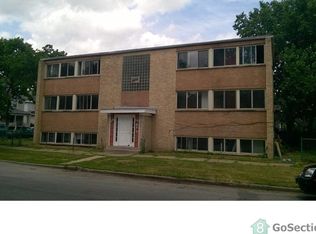 110 W 68th St, Chicago, IL 60621