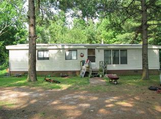 104 Timber Dr, Moyock, NC 27958