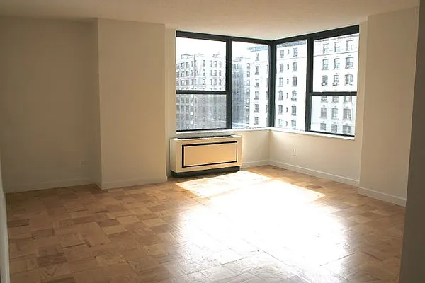 Rented by Cooper & Cooper Real Estate | media 16