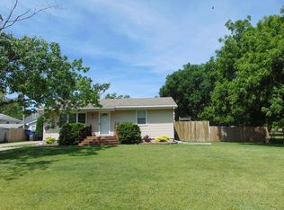 4110 E 30th St, Des Moines, IA 50317