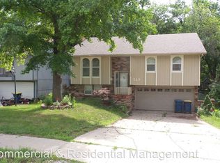 519 N Grover St, Liberty, MO 64068