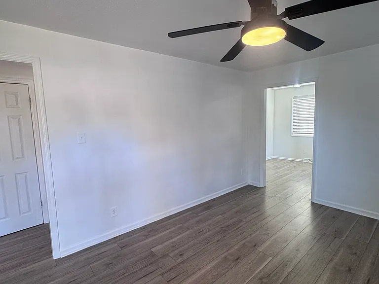 1514 Glenridge Rd — Photo 16
