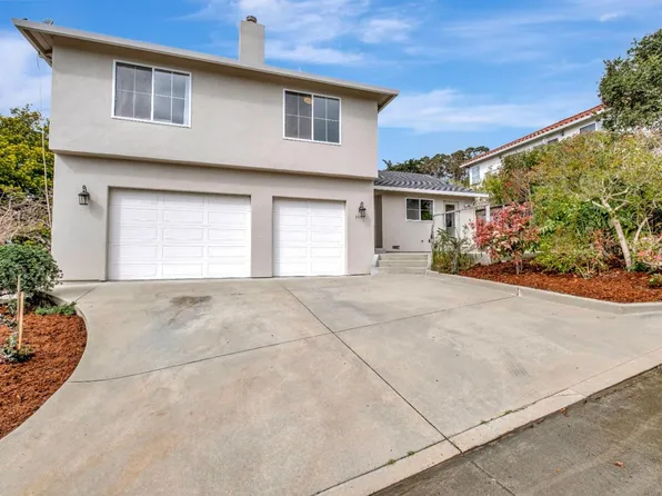 3001 Twin Palms Dr, Aptos, CA 95003