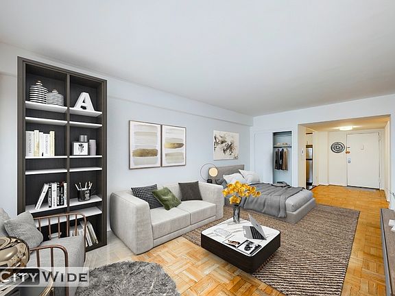 2nd image of 219 E 69th St #12EF