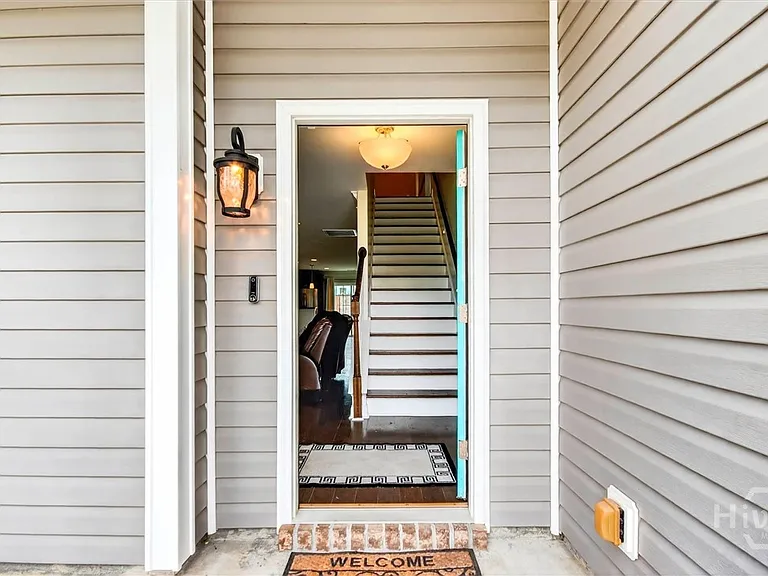 40 Roseberry Cir — Photo 4