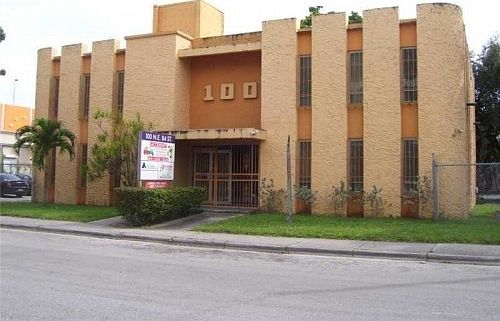 1st image of 100 NE 84th St #200