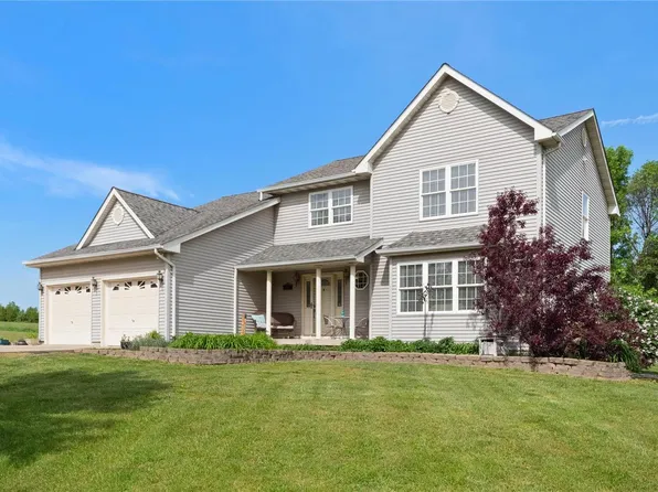 6790 Woodhill Run, Waterloo, IL 62298