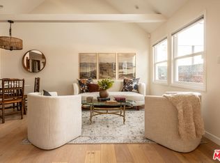 12458 Laurel Terrace Dr, Studio City, CA 91604