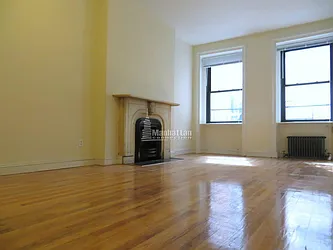 Rented by Manhattan Connection