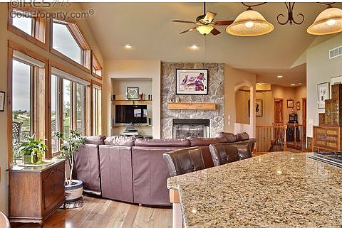 5th image of 7047 Aladar Dr