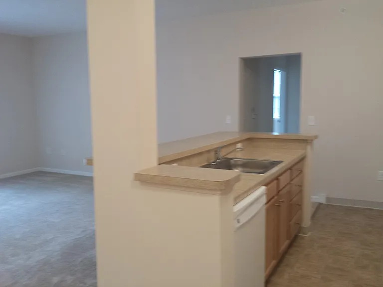 Aquamarine Apartments — Photo 80
