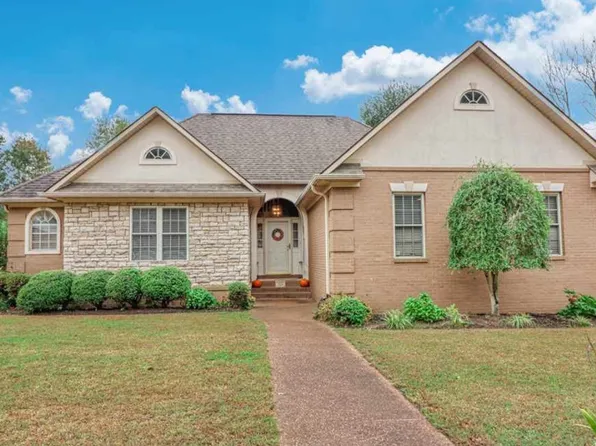 205 W 15th St, Trenton, TN 38382