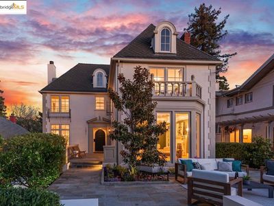 1071 Clarendon Cres, Oakland, CA, 94610