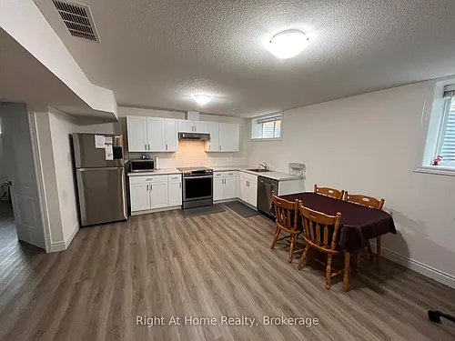 222 Ladyslipper Dr Photo 1