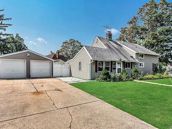 3rd image of 44 Brittle Ln