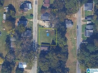 832 N 11th St, Lanett, AL 36863