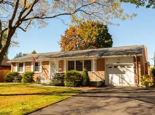 9 Butler Dr, Saint Thomas, ON N5R 4Y9